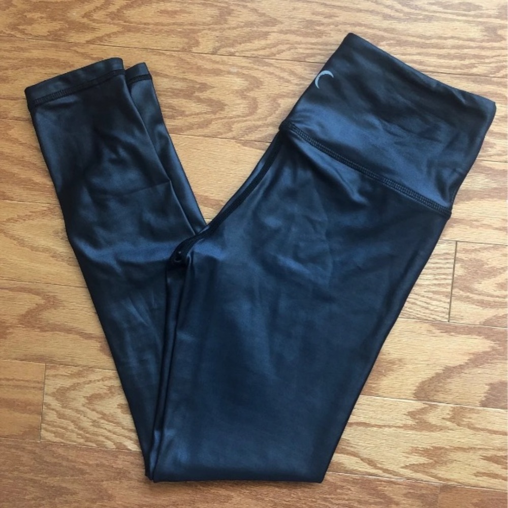 Ziya black faux leather leggings